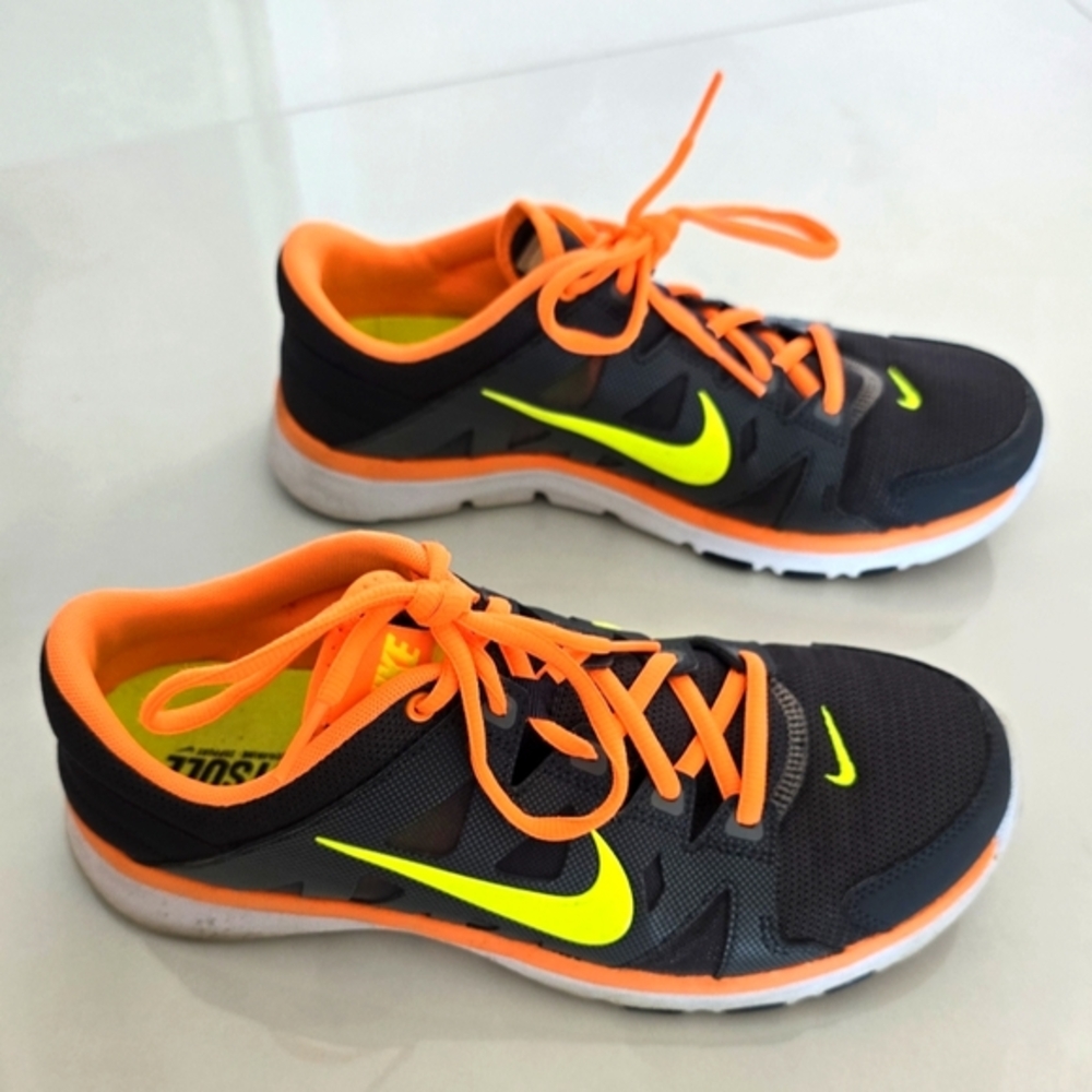 Nike Flex Supreme Athletic Shoes - Dark Gray, Atomic Orange & Volt Yellow - 8.5